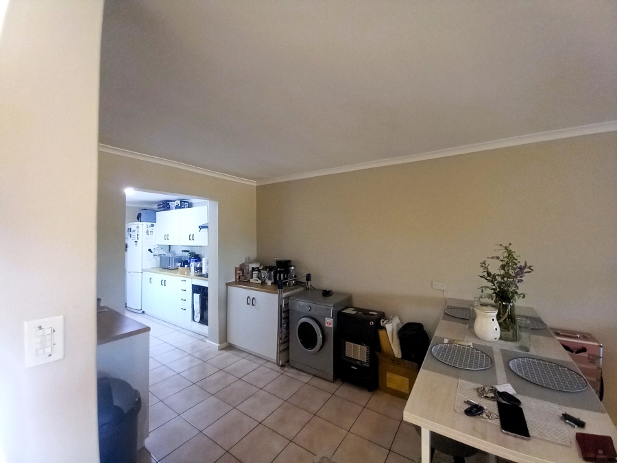 To Let 2 Bedroom Property for Rent in Goedemoed Western Cape